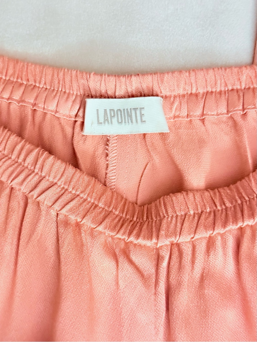 LAPOINTE Peach Fine Textured Satin Wide Leg Pants MD High Rise $690 Luxury Flowy - Picture 2 of 16